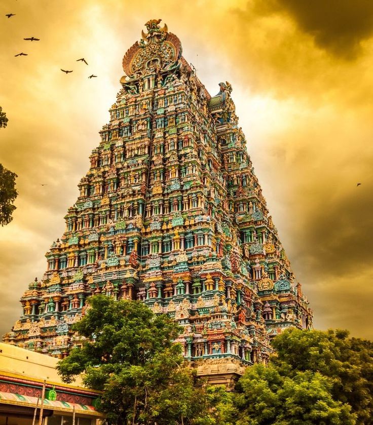 Meenakshi Amman Temple – Madurai, Tamil Nadu