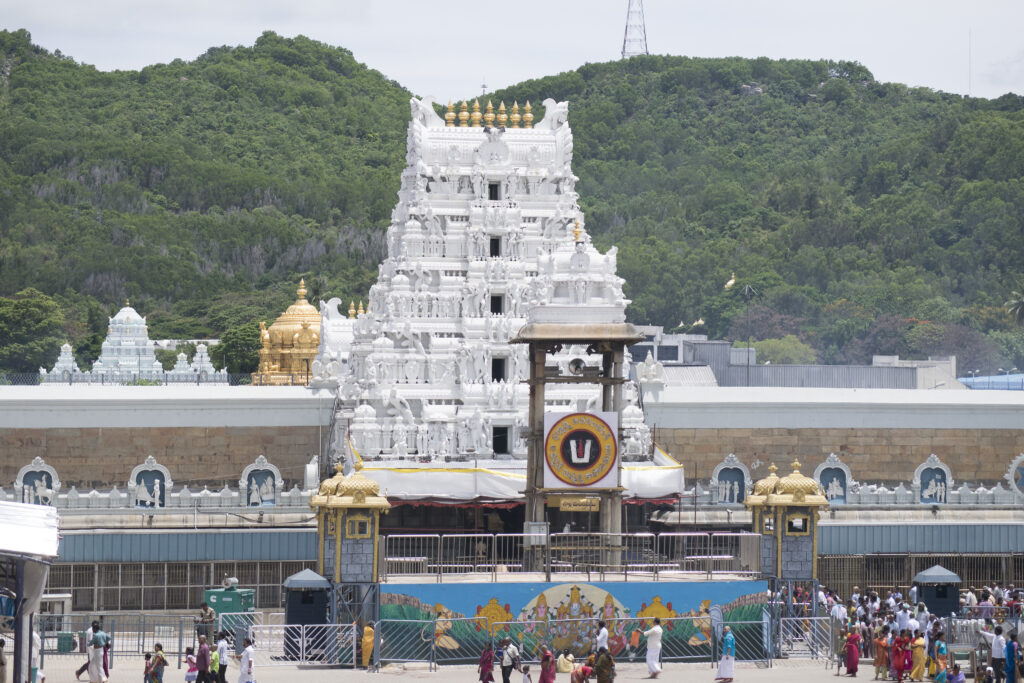 Tirumala Venkateswara Temple – Tirupati, Andhra Pradesh