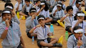 Most People Brushing Teeth Simultaneously — Patna School Kids